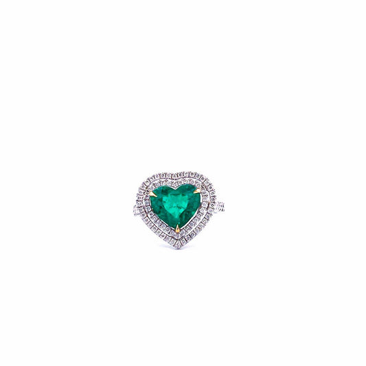 Anillo de esmeralda corazón con diamantes